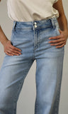 High Rise Double Button Wide Jeans
