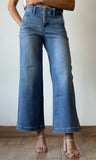 Mid Rise Ankle Wide Seam Deail Jeans